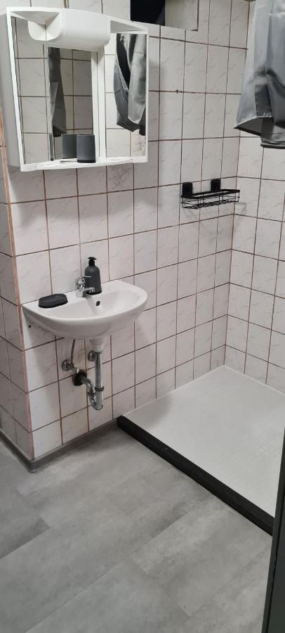 Sg Apartment ไฟรชตัดท์ ภายนอก รูปภาพ